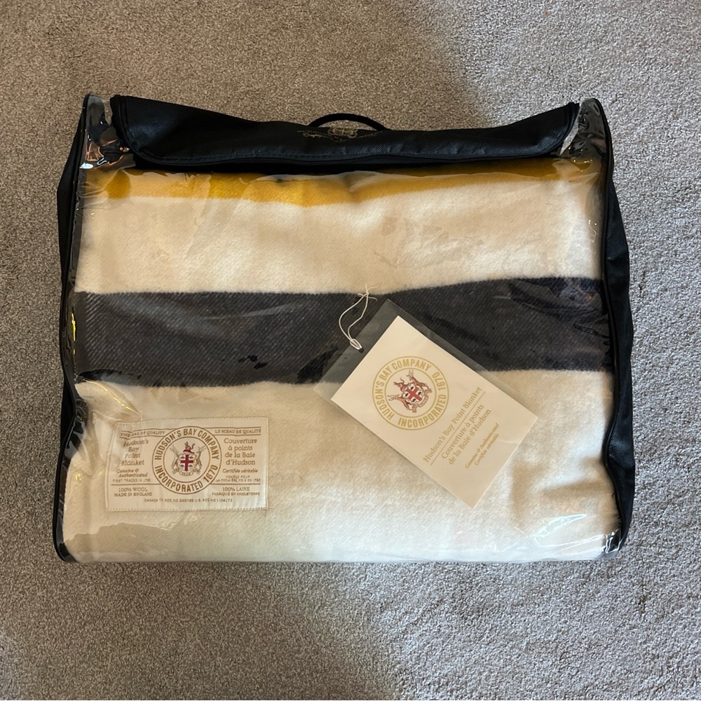 HUDSON’S BAY COMPANY 8 Point King Size Wool Blanket Made in England NWT - Picture 2 of 14